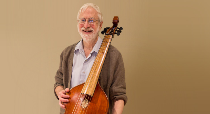 larry-lipkis-centered Happy Larry with bass viol
